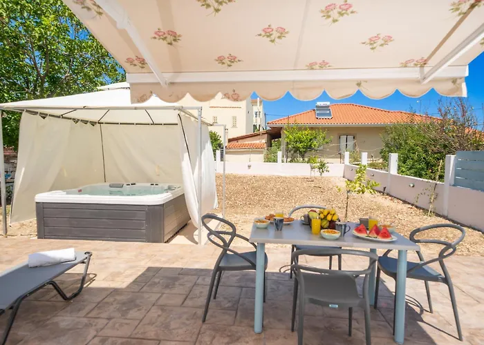 Amazona בית נופש *